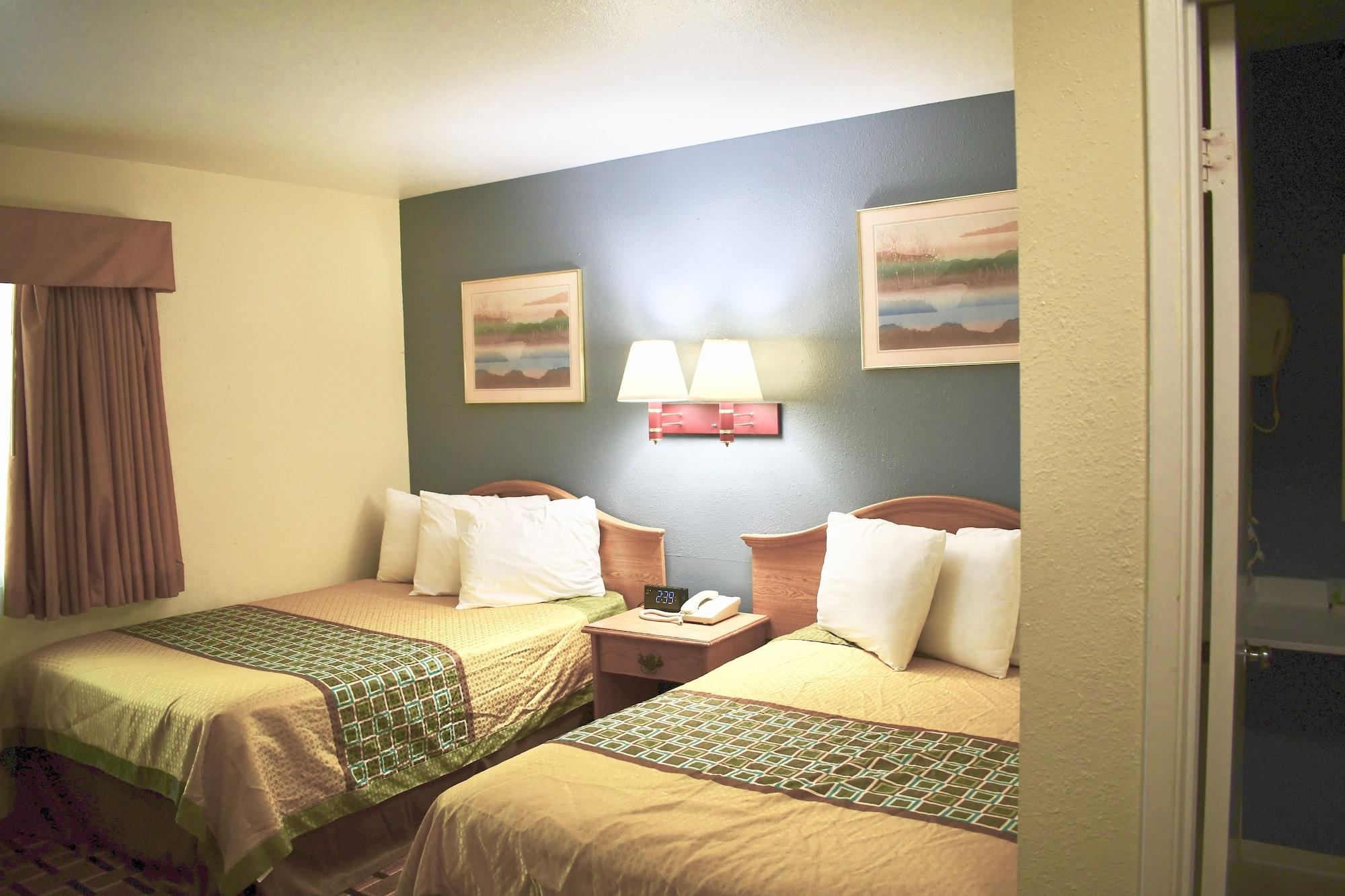 Travelers Inn Medford Extérieur photo