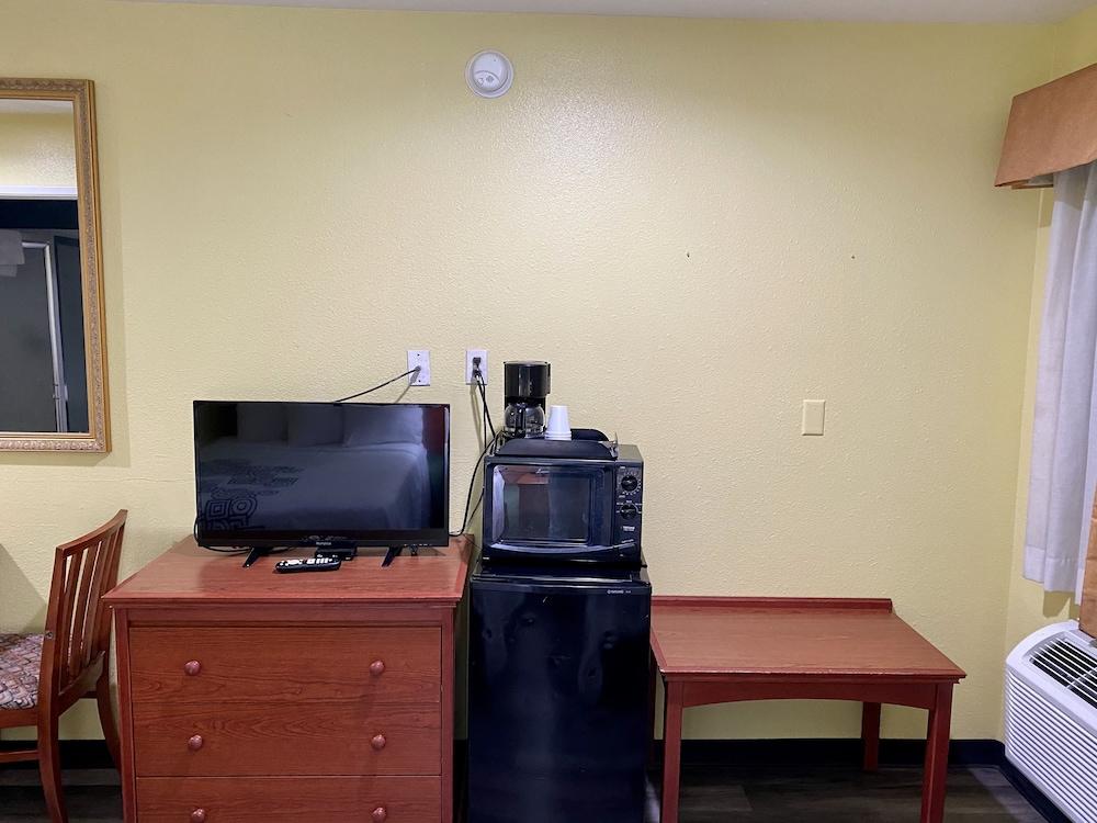 Travelers Inn Medford Extérieur photo